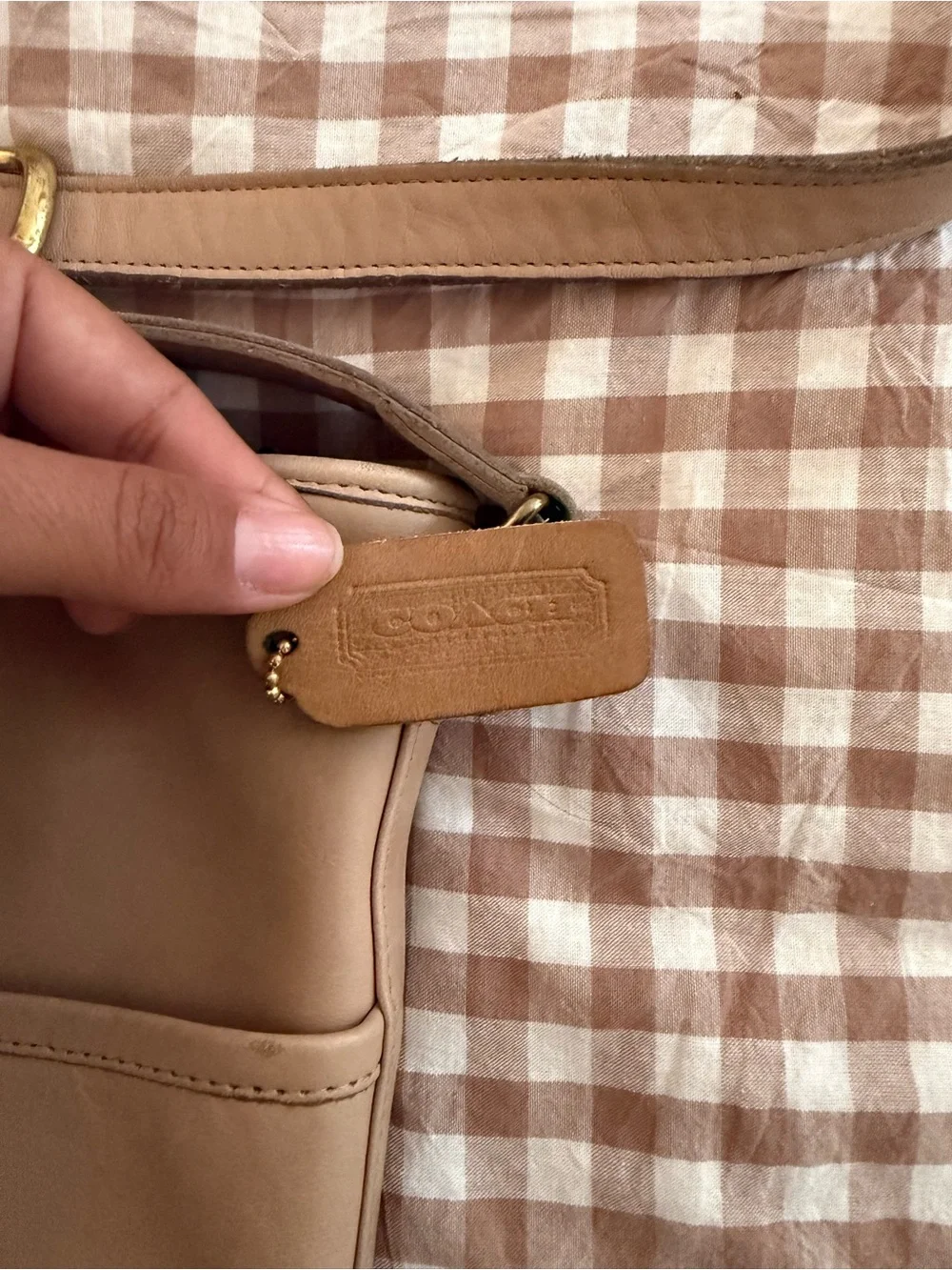 Vintage 80s COACH Leather Bucket Bag, Tan Crossbody Shoulder Bag, Made in USA
